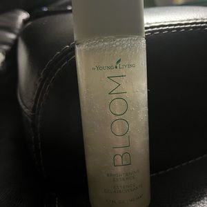 Bloom essence